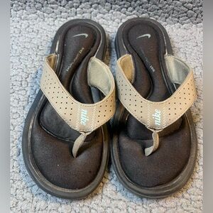 Nike Comfort Slides Womens Size 6 Gray And Blue